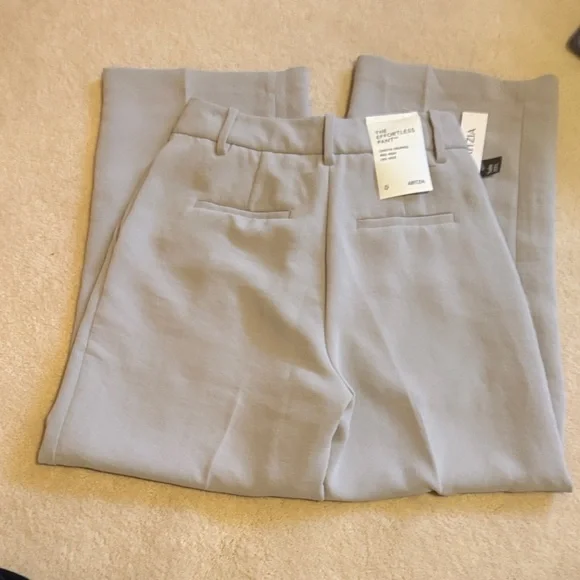 Aritzia Effortless Pant - Picture 3 of 4